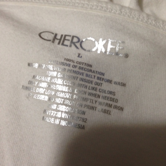 Cherokee Ruffled Tank w/ Adjustable Straps - Picture 4 of 5